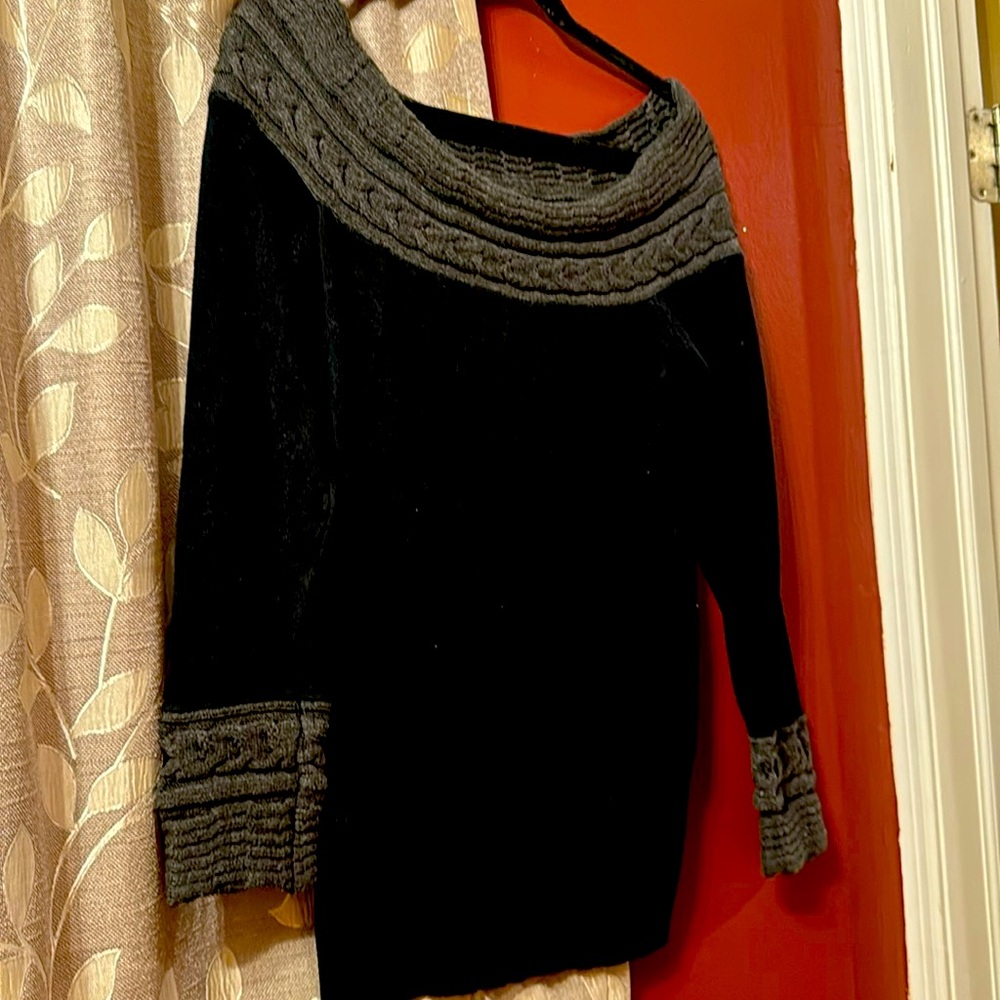 Venus off shoulder sweater.